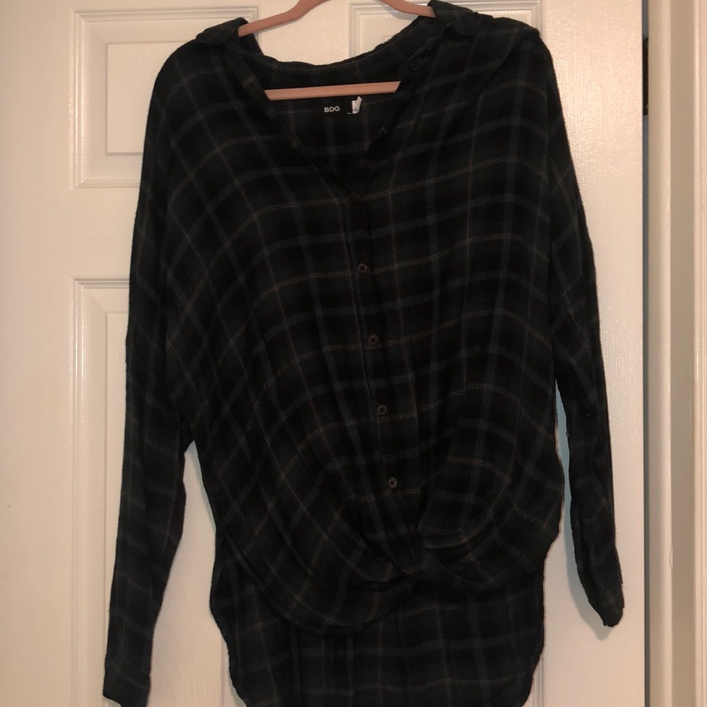 Twist Cardigan